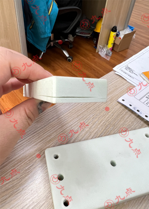 玻璃纖維板粘接用什么膠水？九點提供耐280℃高溫環氧AB膠為客戶解決